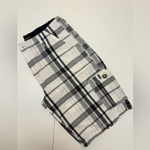 P221- GUESS Men's Black and White Plaid Shorts